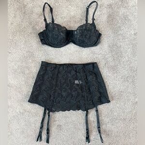 Vintage Y2K Victoria’s Secret Lingerie Set